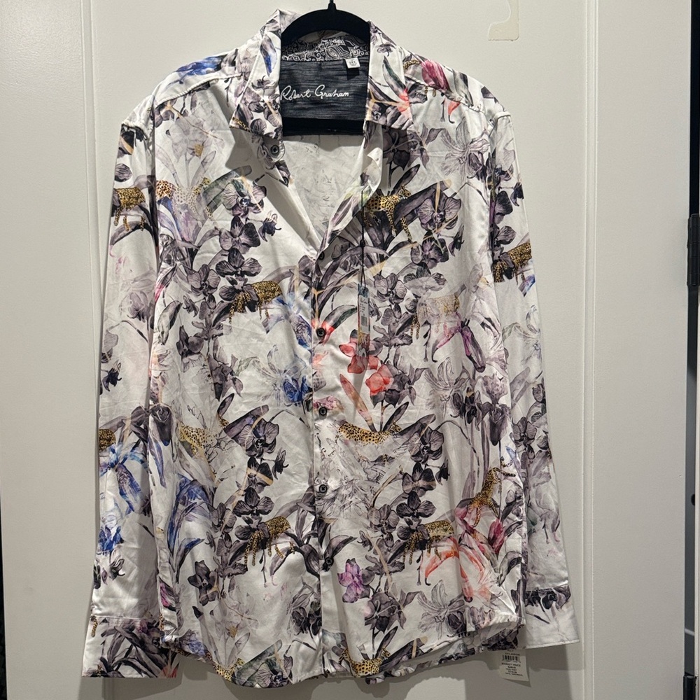 New! Robert Graham Classic Fit “Burke”